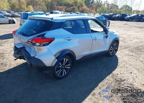 2019 Nissan Kicks Sv z USA, uszkodzony, nr VIN 3N1CP5CU6KL491672